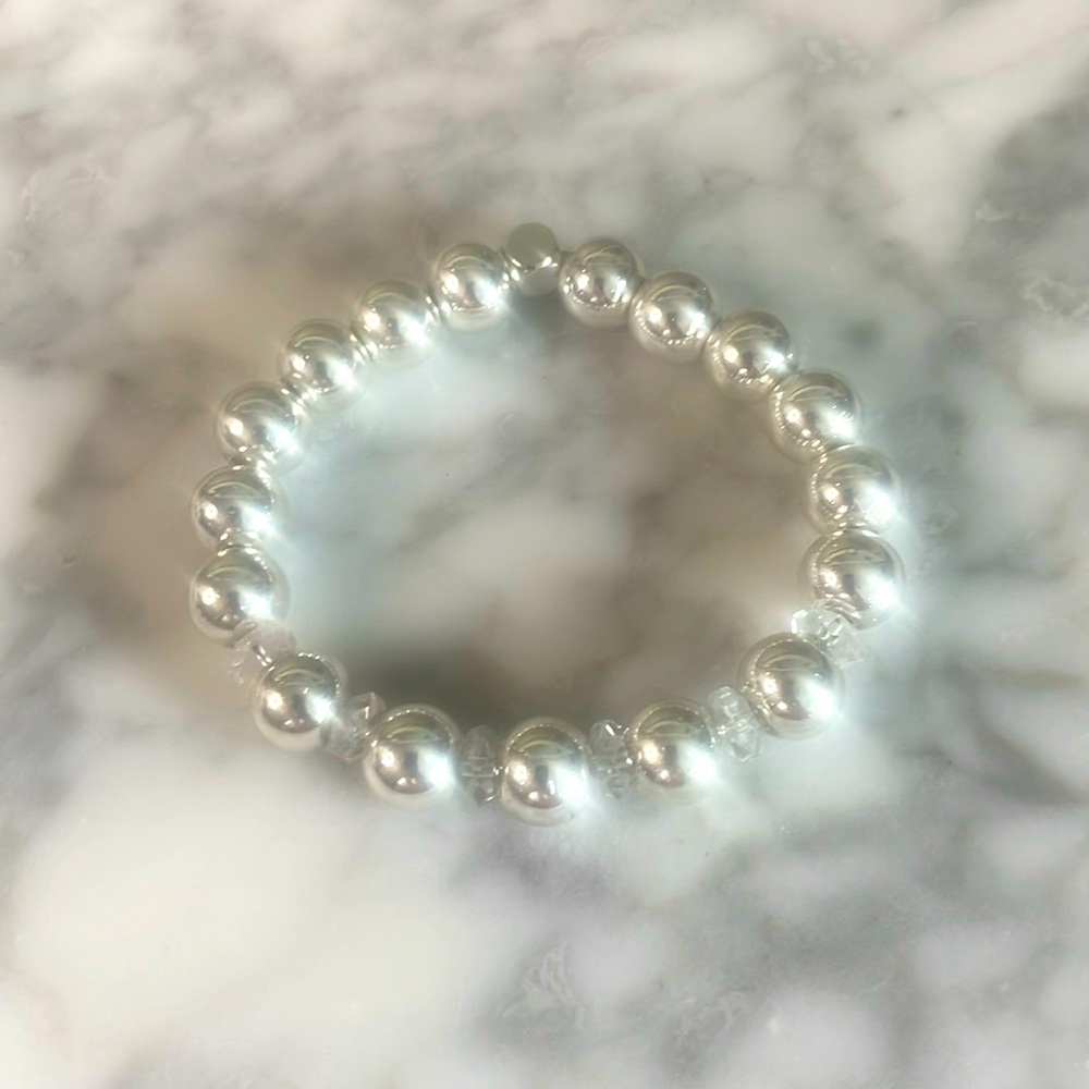 Silver hematite & diamond cut clear quartz bracelet